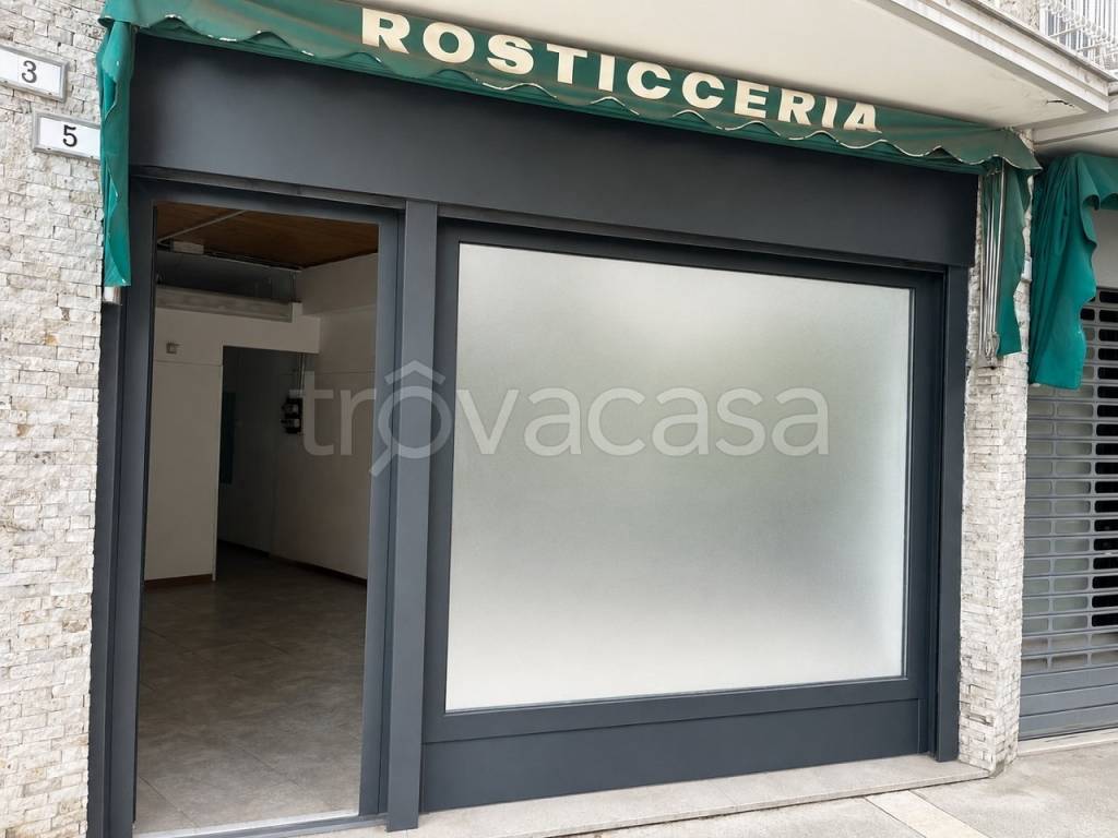 negozio in affitto a Grado