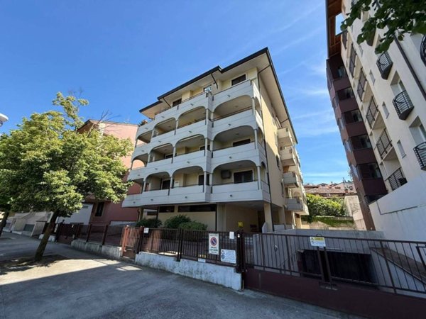 appartamento in affitto a Grado