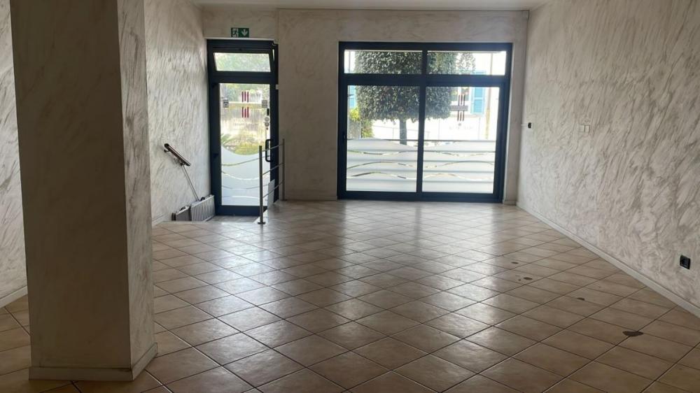 negozio in affitto a Grado