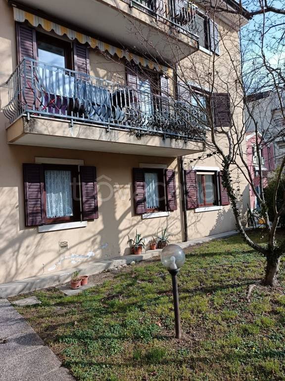 appartamento in affitto a Monfalcone in zona Bagni