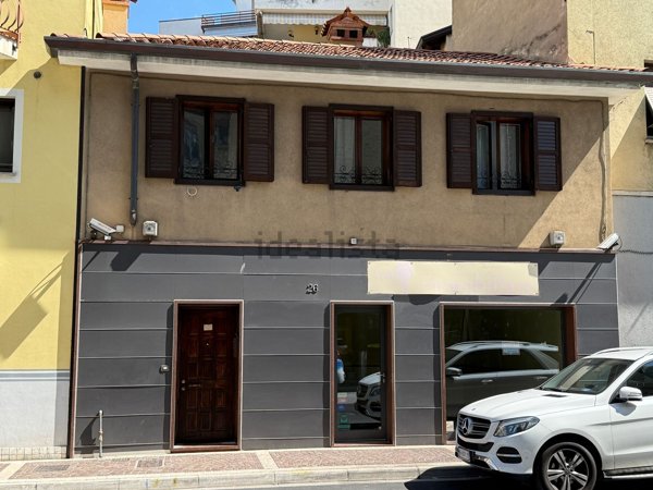 locale commerciale in affitto a Monfalcone