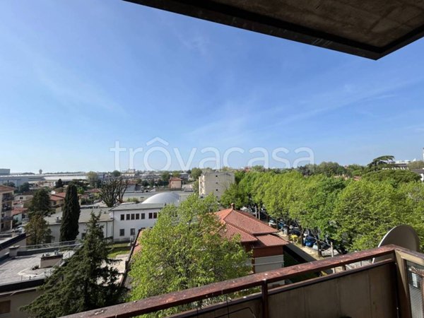appartamento in affitto a Monfalcone in zona Bagni