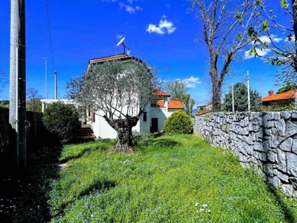 casa indipendente in affitto a Duino Aurisina