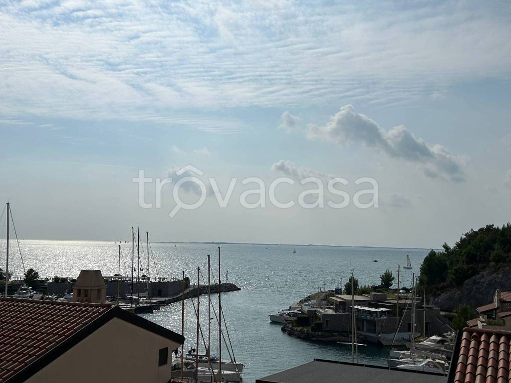 appartamento in affitto a Duino Aurisina in zona Sistiana