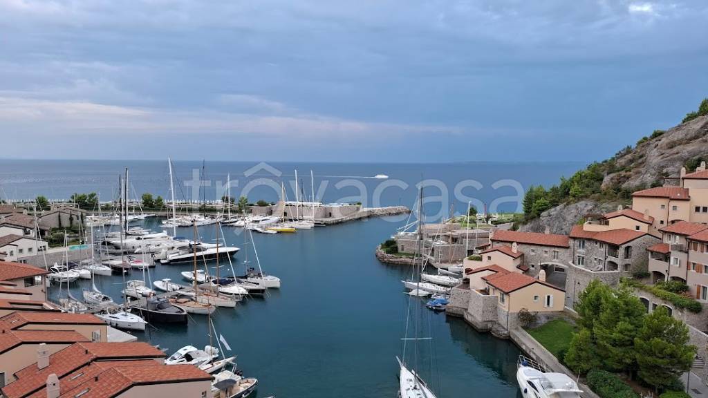 appartamento in affitto a Duino Aurisina