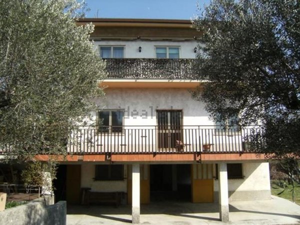 ufficio in affitto a San Dorligo della Valle in zona Lacotisce