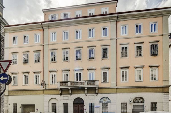 appartamento in affitto a Trieste in zona Città Vecchia
