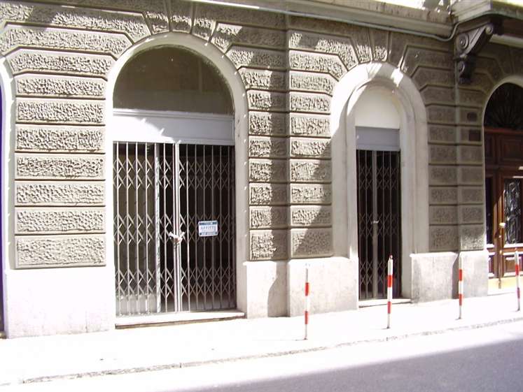negozio in affitto a Trieste