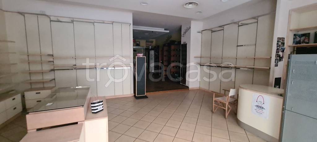 appartamento in affitto a Trieste in zona Borgo Teresiano