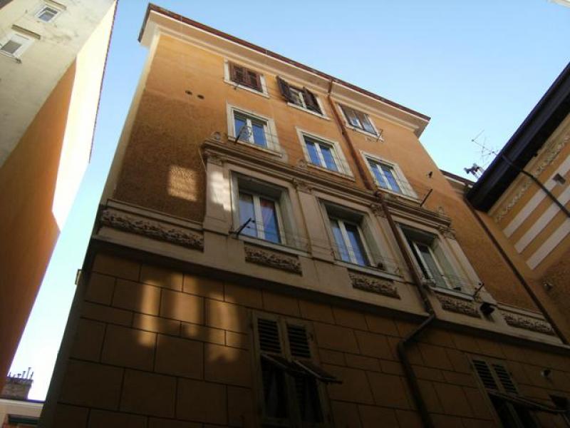 appartamento in affitto a Trieste in zona Barriera vecchia