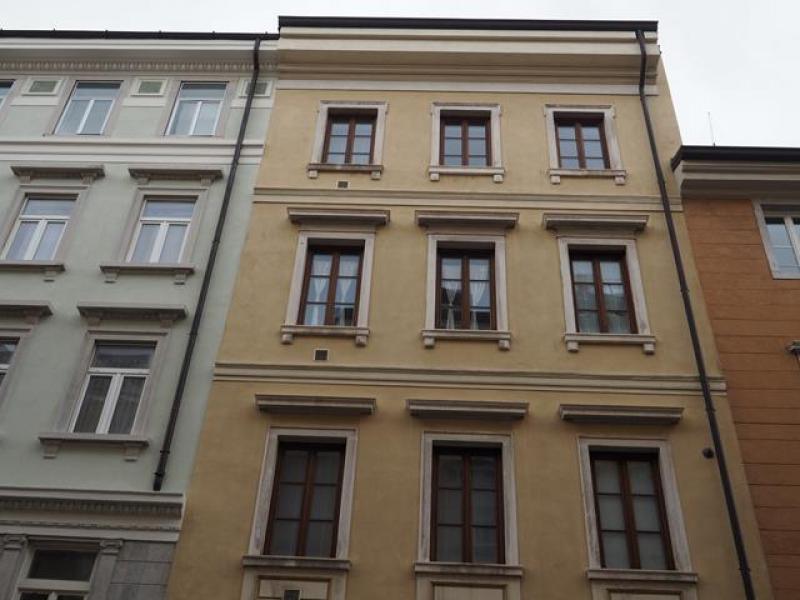 appartamento in affitto a Trieste in zona Borgo Teresiano