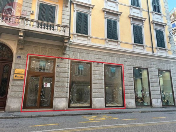 monolocale in affitto a Trieste in zona Borgo Teresiano