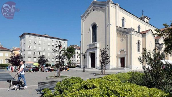 negozio in affitto a Trieste in zona San Giacomo