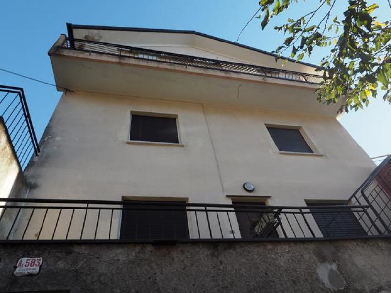 appartamento in affitto a Trieste in zona Cologna