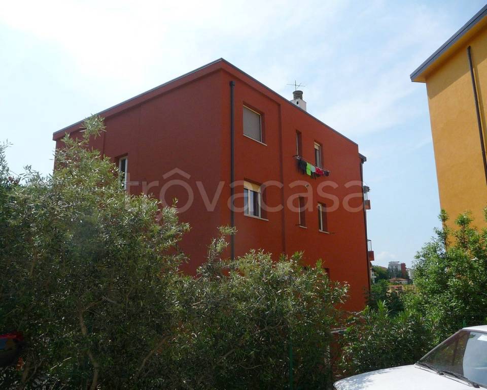 appartamento in affitto a Trieste in zona Roiano