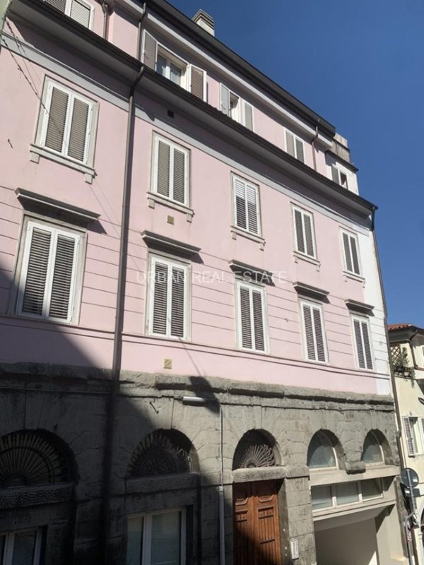 appartamento in affitto a Trieste in zona San Giacomo