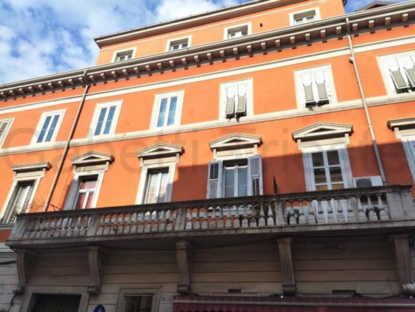 ufficio in affitto a Trieste in zona Borgo Teresiano