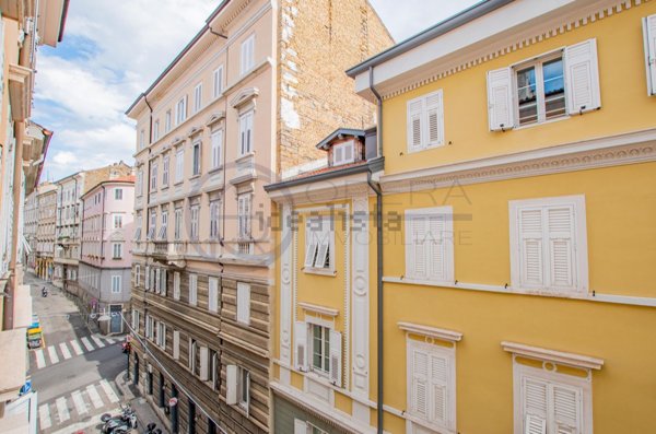 appartamento in affitto a Trieste in zona San Giacomo