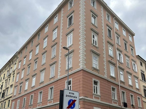 appartamento in affitto a Trieste in zona San Giacomo