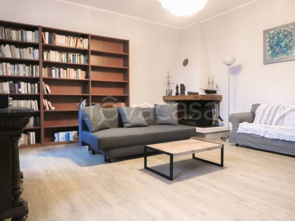 appartamento in affitto a Trieste in zona Barcola