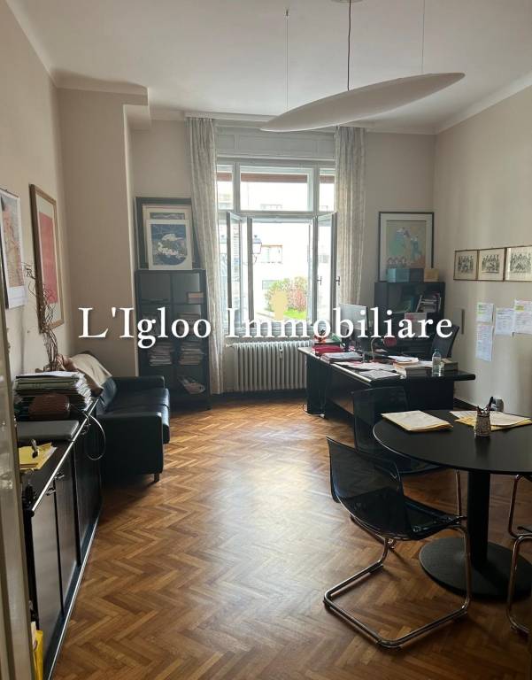 appartamento in affitto a Trieste in zona Borgo Teresiano