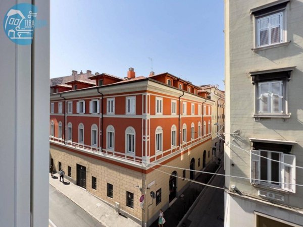 appartamento in affitto a Trieste in zona San Giacomo