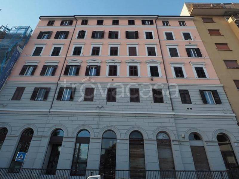appartamento in affitto a Trieste in zona Campi Elisi