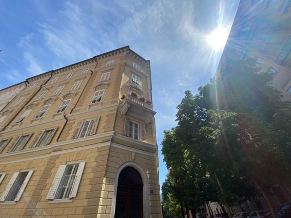 appartamento in affitto a Trieste in zona Città Vecchia