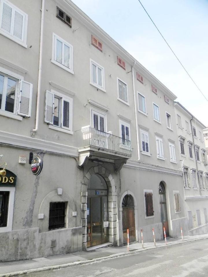 appartamento in affitto a Trieste in zona San Giacomo
