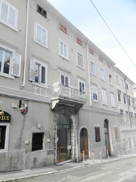 appartamento in affitto a Trieste in zona San Giacomo
