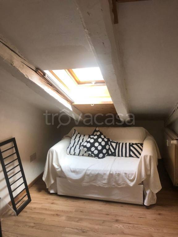 monolocale in affitto a Trieste in zona Borgo Teresiano