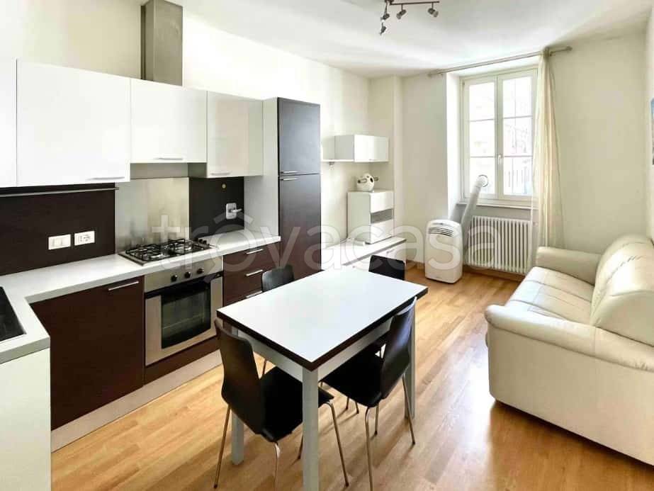 appartamento in affitto a Trieste in zona Borgo Teresiano