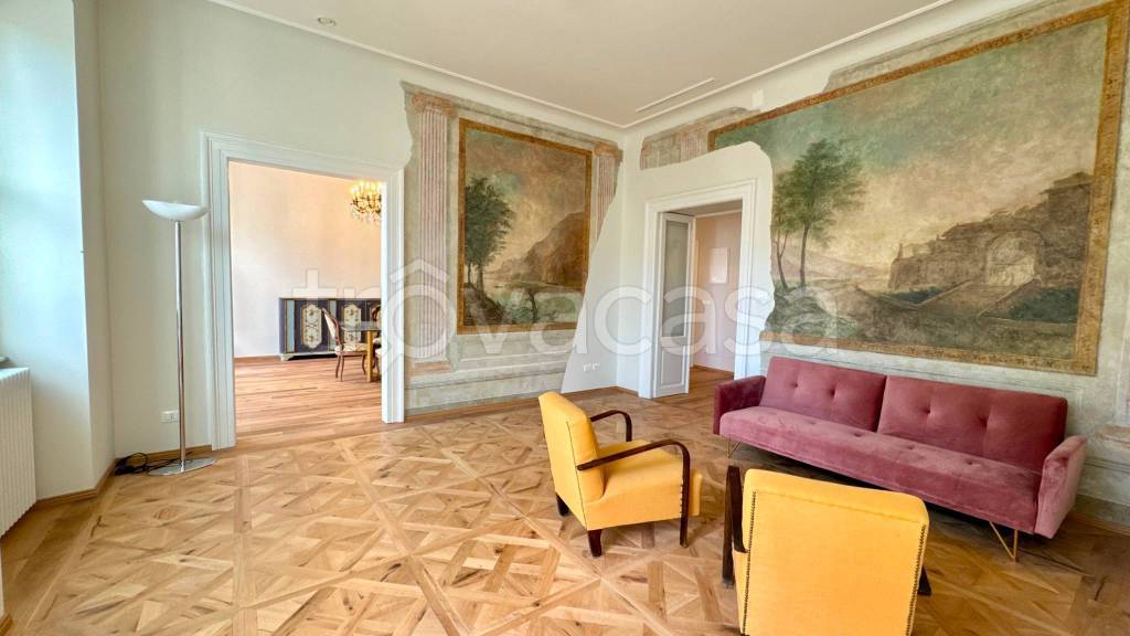 appartamento in affitto a Trieste in zona Città Vecchia
