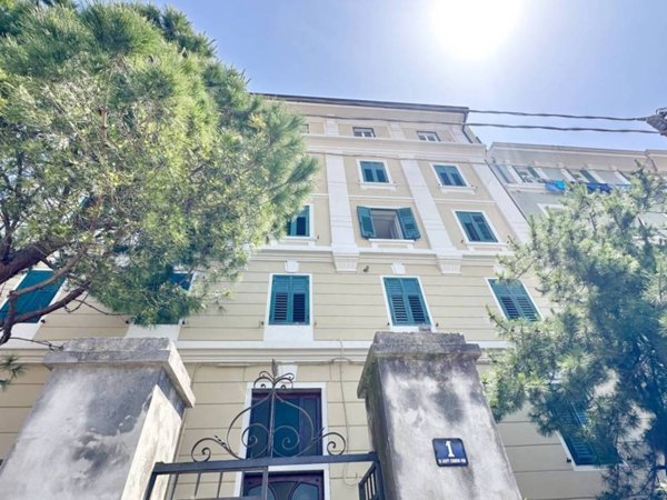 appartamento in affitto a Trieste in zona Barcola