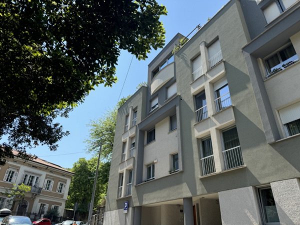 appartamento in affitto a Trieste in zona San Vito