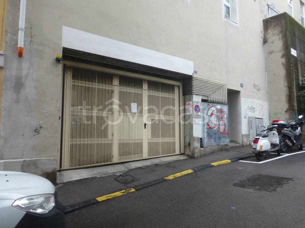 casa indipendente in affitto a Trieste in zona Barriera vecchia