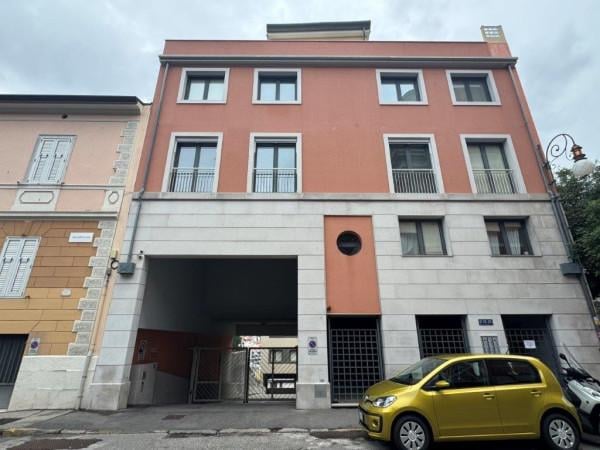 negozio in affitto a Trieste in zona San Giacomo