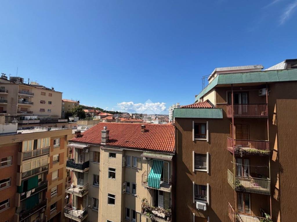 appartamento in affitto a Trieste in zona Cologna