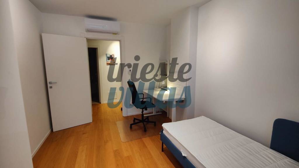 appartamento in affitto a Trieste in zona Campi Elisi
