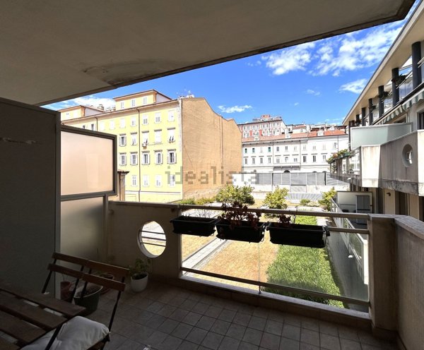 appartamento in affitto a Trieste in zona Borgo Teresiano