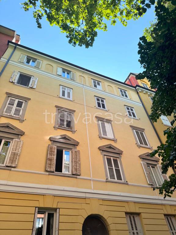 appartamento in affitto a Trieste in zona Roiano