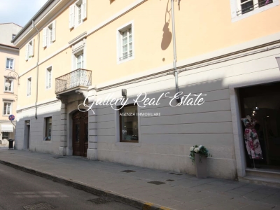 appartamento in affitto a Trieste in zona Borgo Teresiano