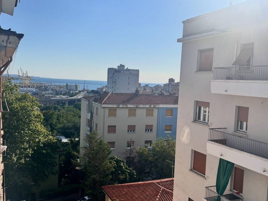 appartamento in affitto a Trieste in zona San Giacomo