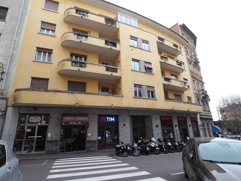 negozio in affitto a Trieste in zona Roiano