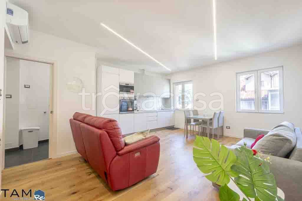 appartamento in affitto a Trieste in zona San Vito