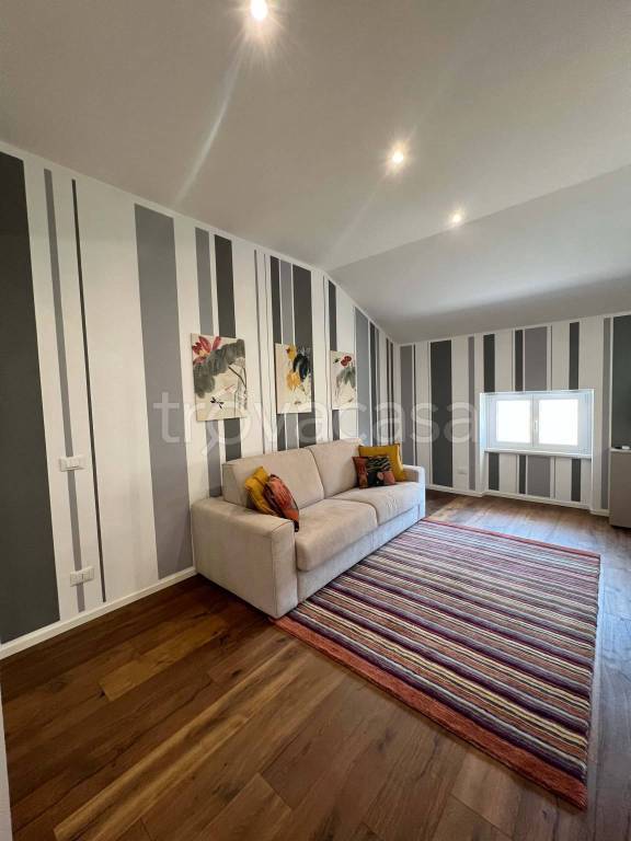 appartamento in affitto a Trieste