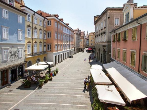 appartamento in affitto a Trieste in zona Cavana