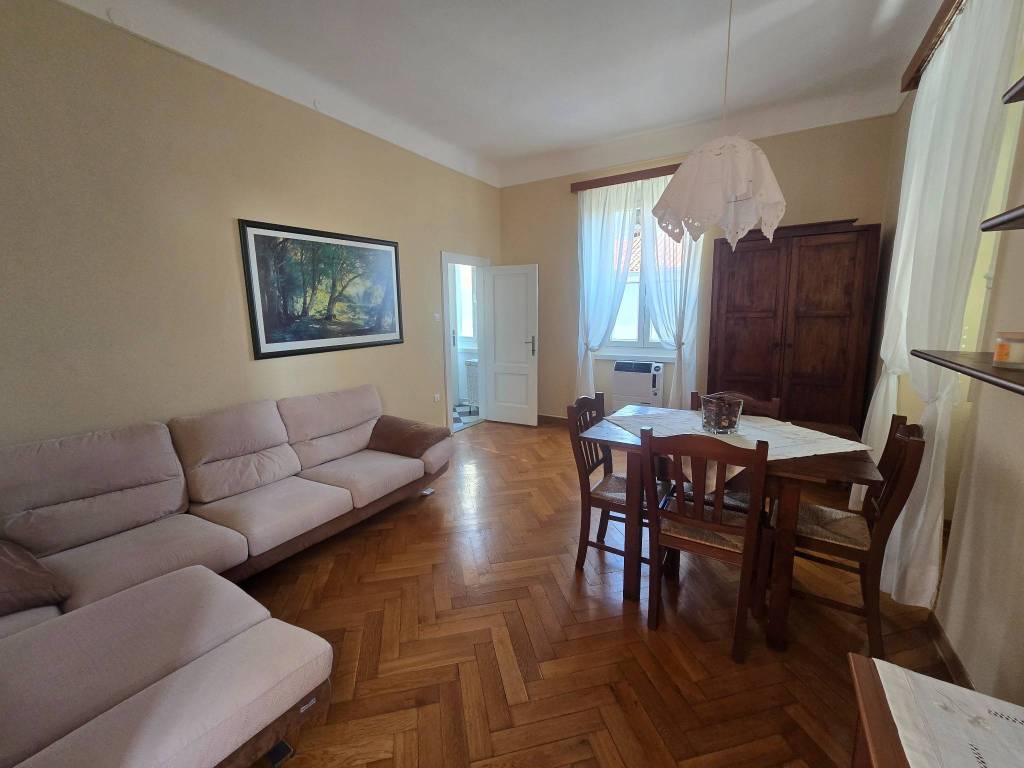 appartamento in affitto a Trieste