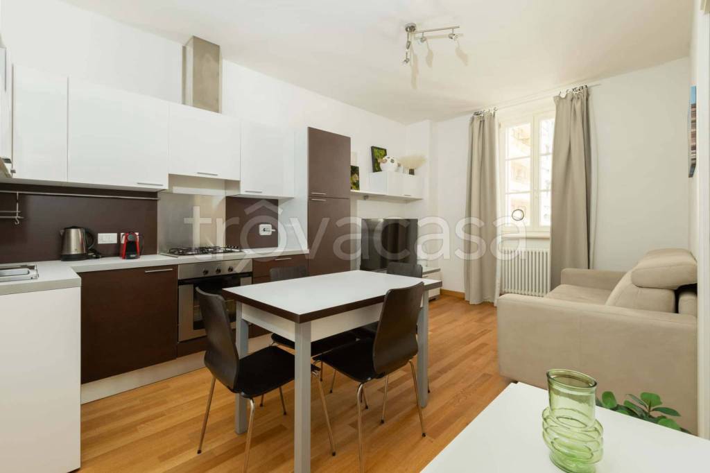appartamento in affitto a Trieste in zona Borgo Teresiano