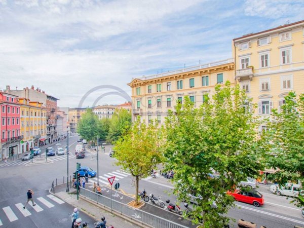 appartamento in affitto a Trieste in zona San Giacomo